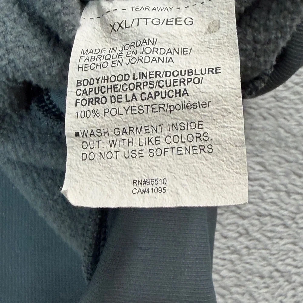Under Armour no stains